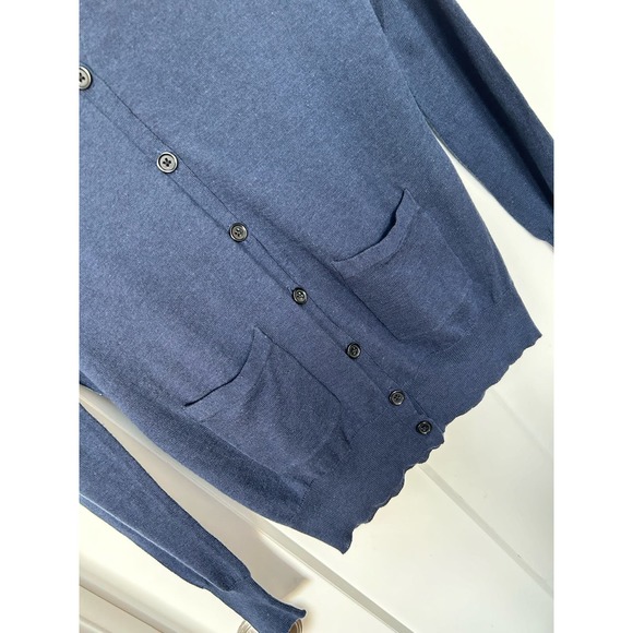 NWT Barneys New York Women's V-Neck Knit Cardigan Sweater Navy Blue‎ Size XS - Picture 4 of 13